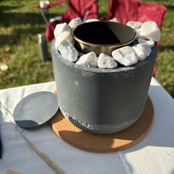 Tabletop Concrete Fire Pit - Picture 1 of 2